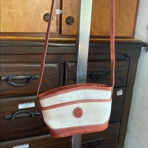 Elegant Cream and Brown Leather Shoulder Bag